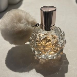 Ariana Grande perfume - Ari Eau de Parfum